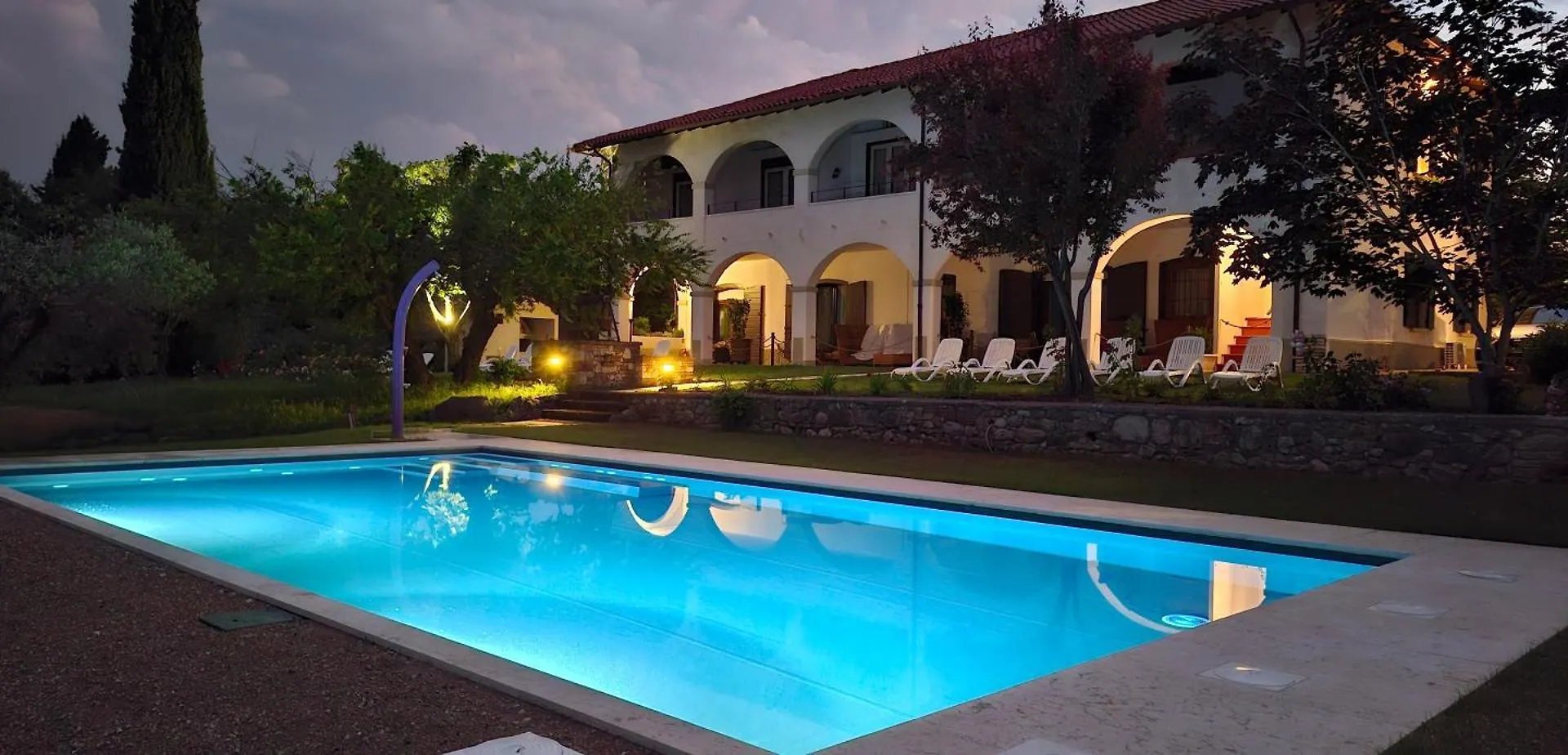 Panzió La Kascina Suite & Rooms Moniga del Garda