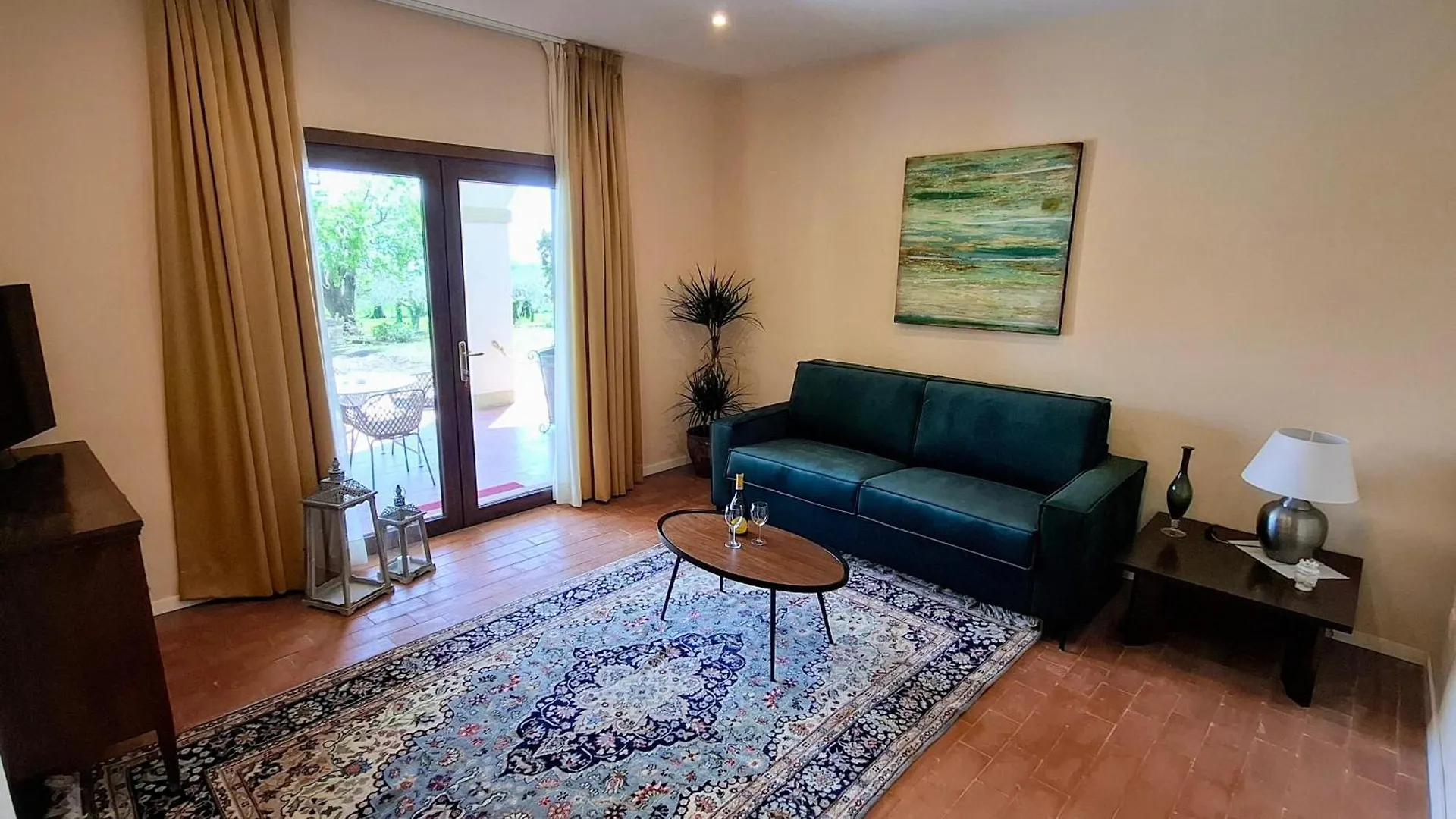 La Kascina Suite & Rooms Moniga del Garda Panzió